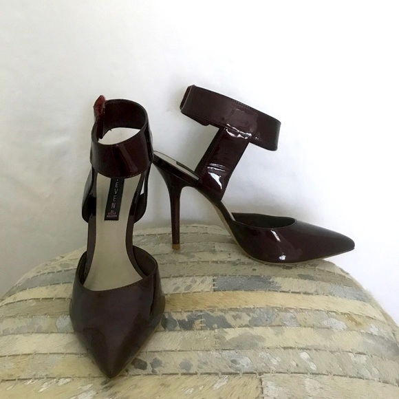 NEW STEVEN Madden Patent Pumps - Picture 2 of 8